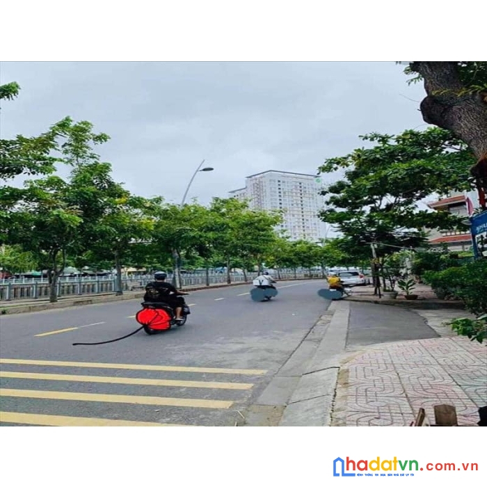 Cần bán gấp nhà mặt tiền quận 3 giá chỉ 15,5 tỷ