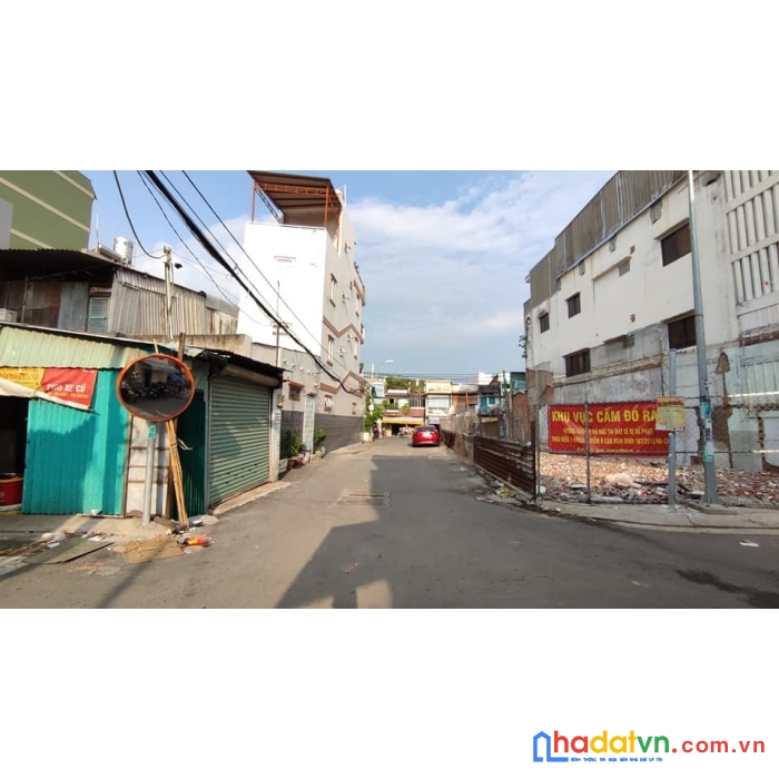 Nhà 2 tầng - cách hxh 2 căn, đinh tiên hoàng, 45m2, 4 tỷ 65