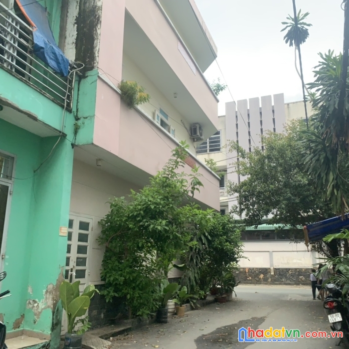 Siêu vip-ngang khủng hơn 7m - xe hơi vào nhà 3 tầng kiên cố -khu vip p11 chỉ 6.15tỷ
.lh 0368460456