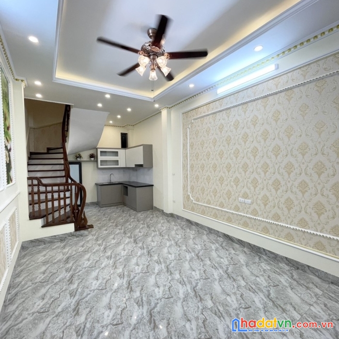 Cần bán gấp nhà đẹp nguyễn chí thanh, đống đa, hiện đại, giá tốt, 36m2, 6 ngủ