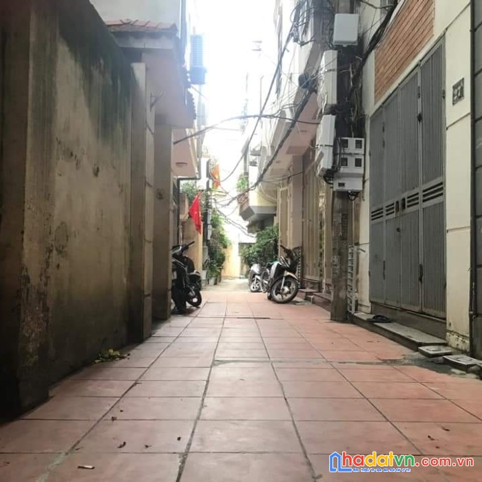 Bán gấp nhà bùi xương trạch, ngõ rộng, nội thất xịn, thoáng mát, tiện ích bạt ngàn 4.9 tỷ