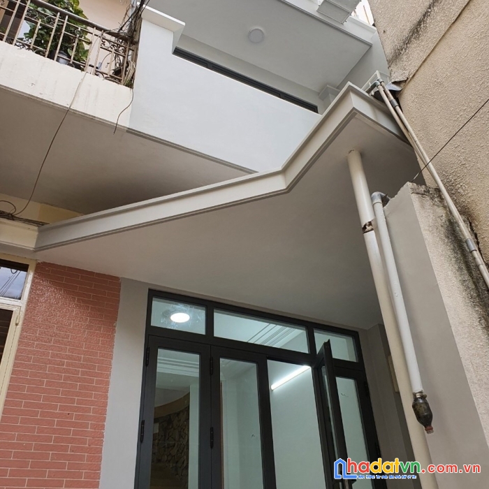 Cần bán gấp căn nhà đường phan đăng lưu - phan đình phùng - phan xích long - diện tích 62 m2 - giá
