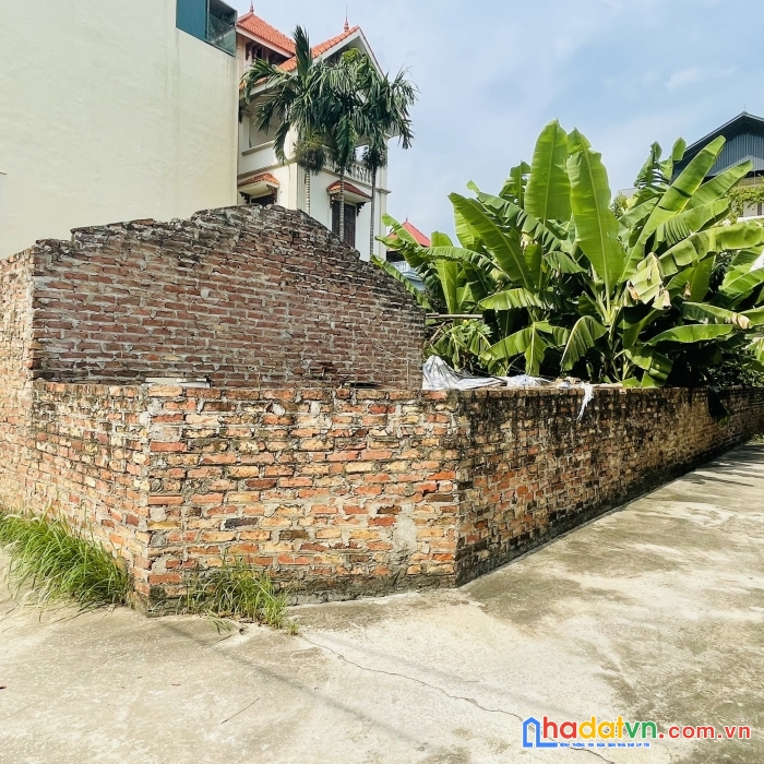 Lô góc giá đẹp tại hải bối