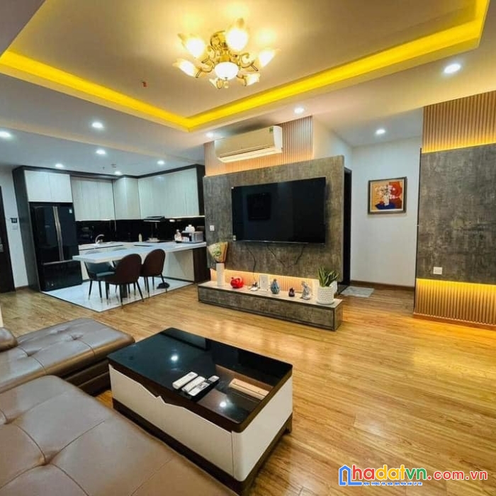 Bán nhà mặt phố phạm ngọc thạch, đống đa 88m, 5 tầng, mt 4m. giá: 26.5 tỷ