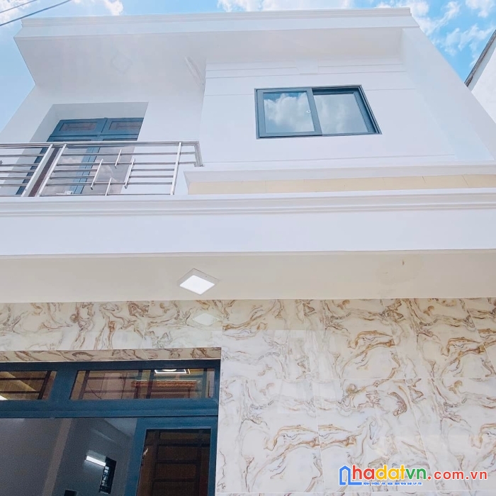 - tươi lắm nhà mới a,c mua nhà này rất nhiều may may mắn lô góc 3 tầng gía nhỉnh 4 tỷ ngang 5m