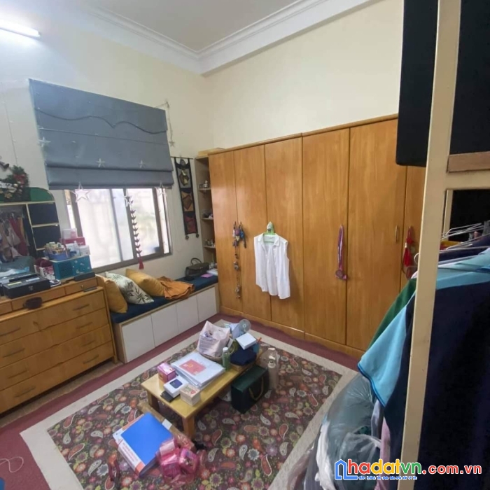 Bán gấp nhà phố đình thôn: 40m2x5 tầng, 15m ô tô , 4 tỷ, 0966248983.