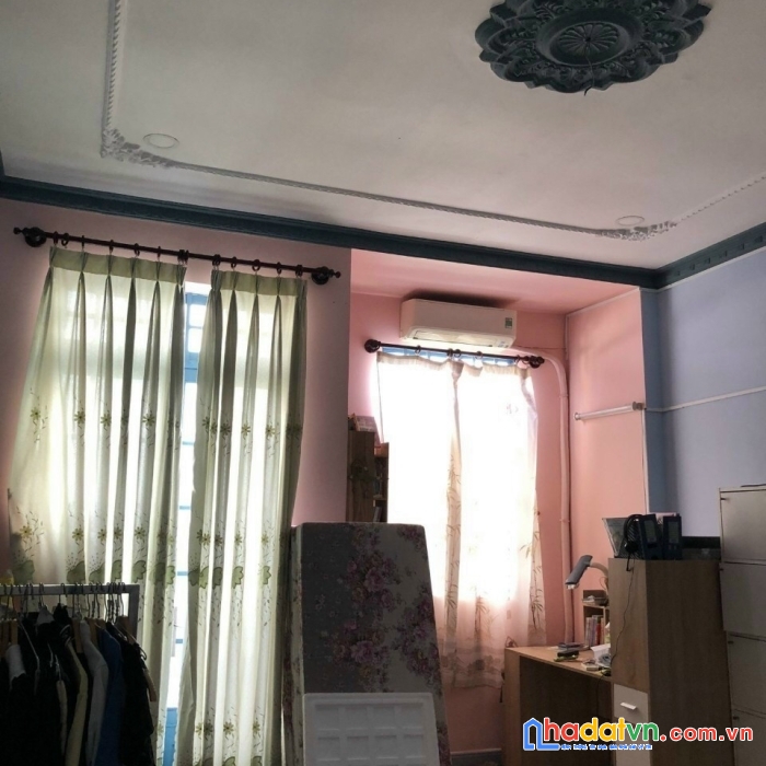 Bán nhà lầu 58m2 quận 12. hẻm xe hơi đua giá chỉ 3 tỷ 8