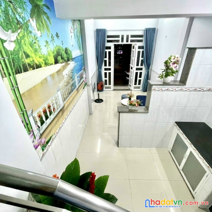 Bán nhà gần bệnh viện ung bứu, chu văn an, bình thạnh lô góc, 5tầng, 27m 3.3 tỷ