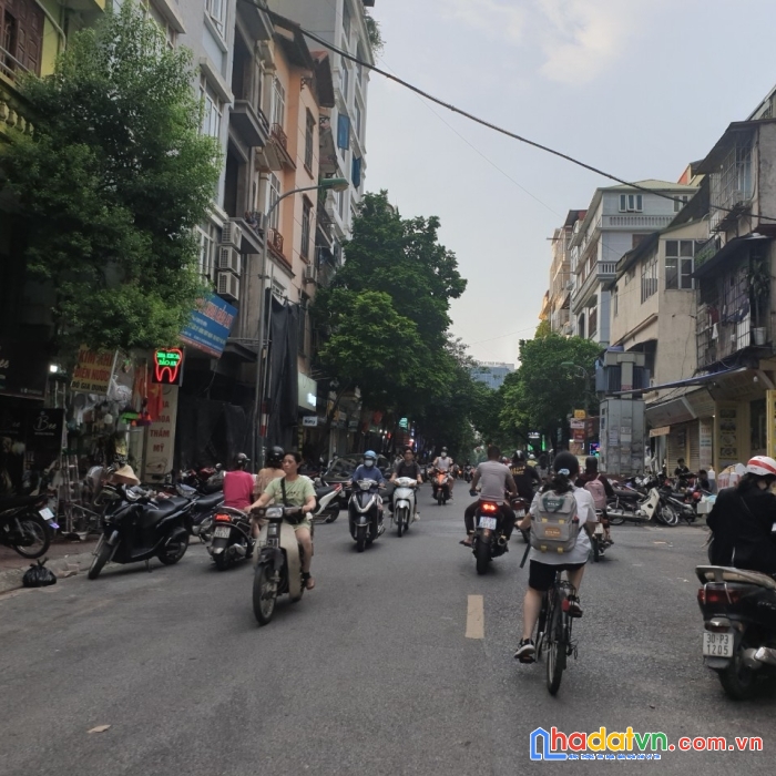 Bán nhà phố phan văn trường, cầu giấy: 6 tầng_phân lô_ôtô, kinh doanh, 42m2, giá 9.2 tỷ