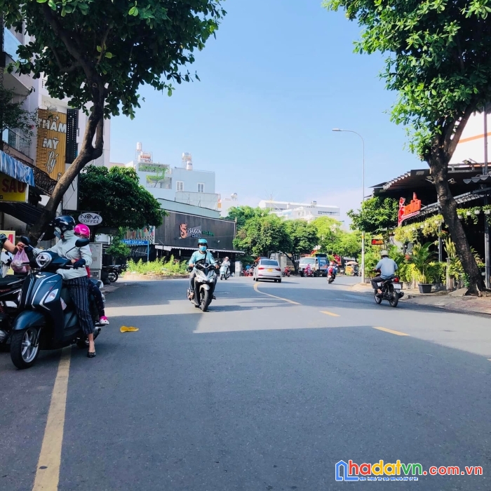Mặt tiền tân hương p. tân quý- nhà 1 đời chủ- 78m2 sổ nở hậu - kinh doanh sầm uất- chỉ 12.5 tỷ
