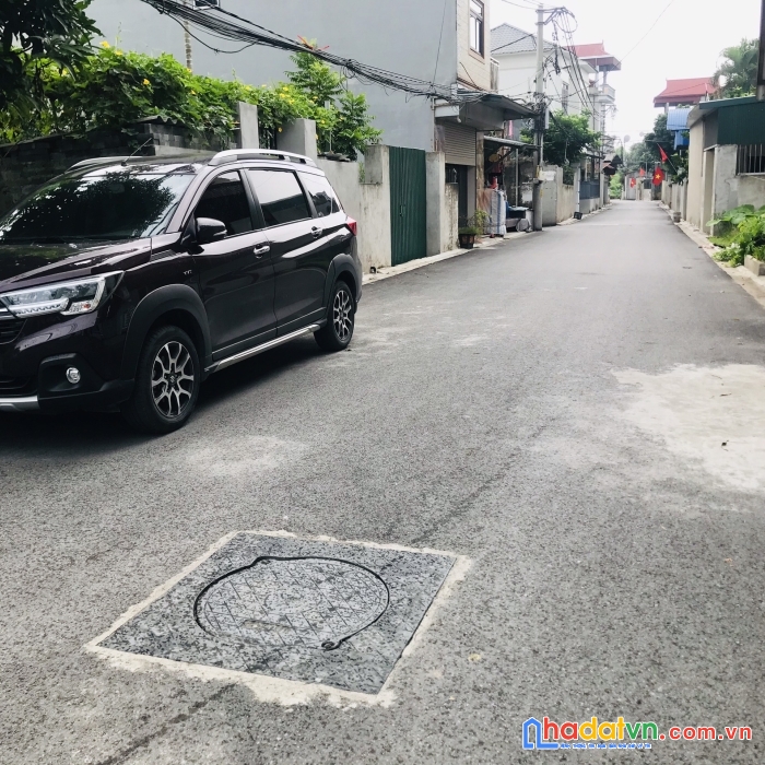 Trục chính du nội mai lâm gần ql3 có thể chia 2 lô xinh xắn giá chỉ 5x