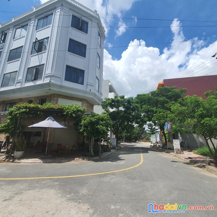 Đất trống khu phân lô vip sát nam long, quận 12, 4.3x20m, giá rẻ 4 tỷ 450 tl