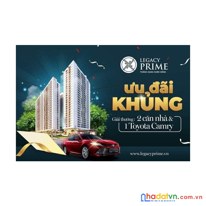 Mua nhà trúng xe toyota camry