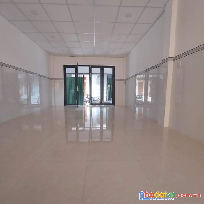 Lũy bán bích - tân phú, 65m2 giá chỉ 5,3 tỷ nhà mới ở ngay.