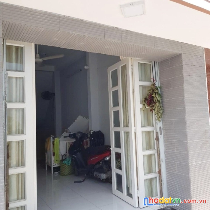 Bán nhà hẻm 607 / đường ba đình phường 9 - quận 8 - mr đài