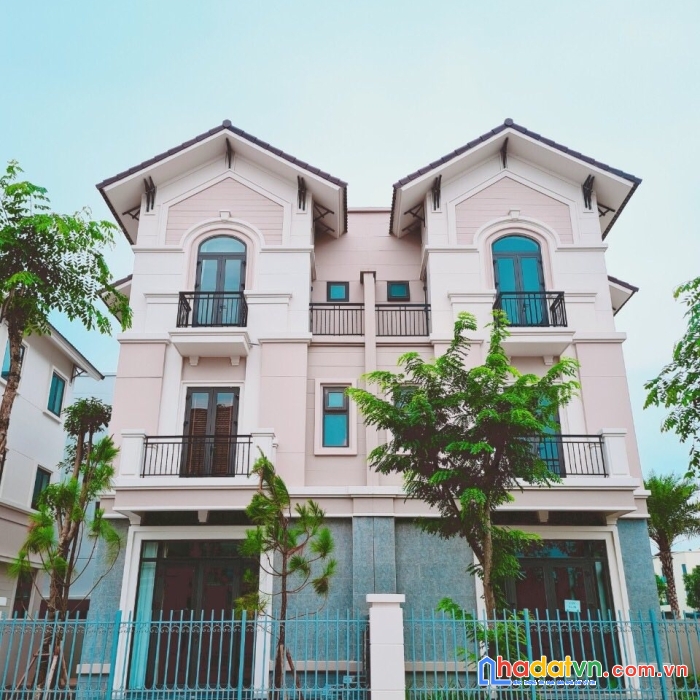 Chính chủ bán biêtj thự song lập dt135m gia 7,7 tỷ