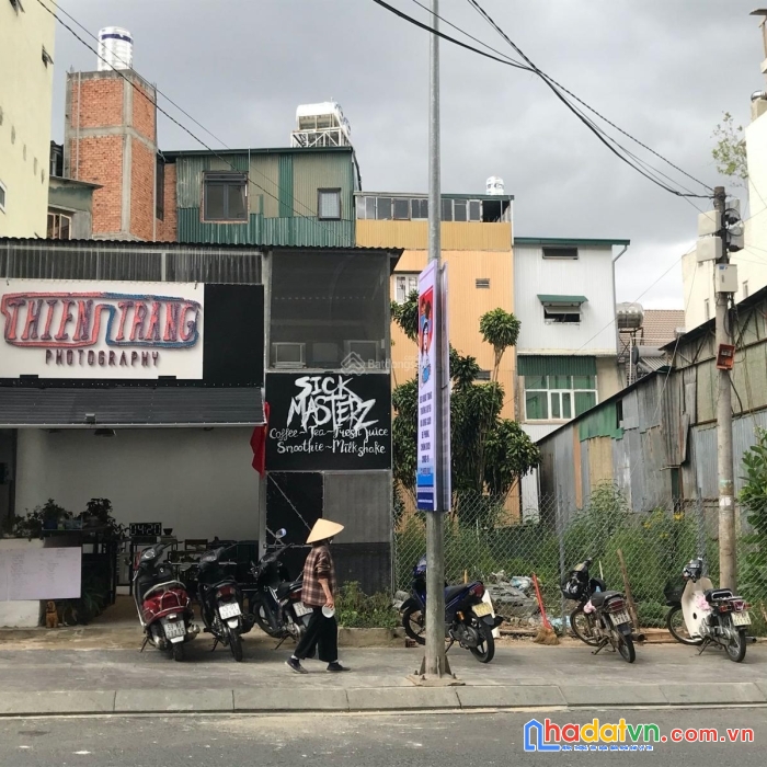 Cho thuê 200m2 đất mặt tiền trung tâm tp.đà lạt, cách chợ đà lạt và hồ xuân hương 500m.