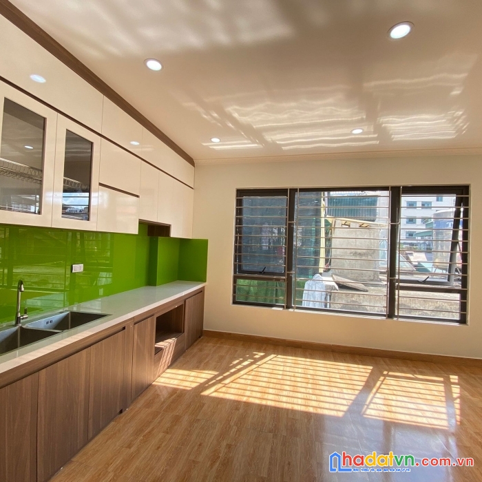 Bán nhà thái thịnh 6t thang máy, mới hoàn thiện, cách ô tô 20m, 40m2 mt 4.5m chỉ 6 tỷ 200