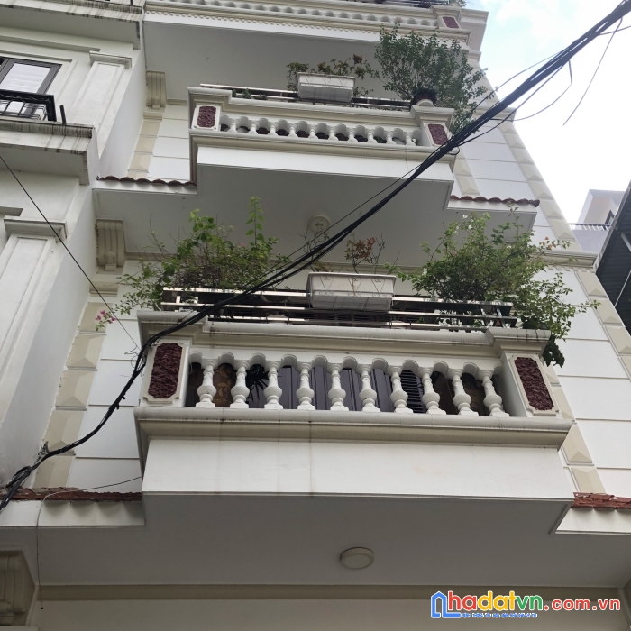 Siêu đỉnh lô góc. bán nhà ô cách 62m 4 tầng mt 4.5m 7 tỷ 8.