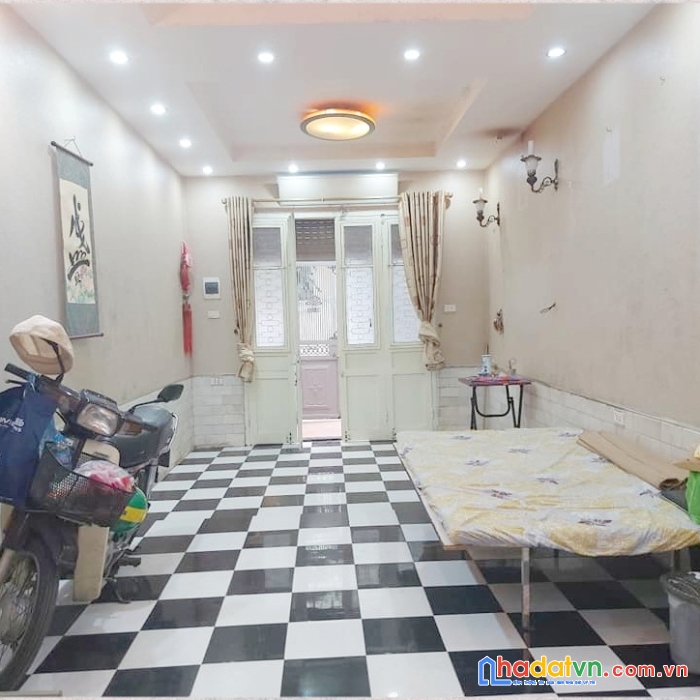 Bán đất hồ ba mẫu 76m vỉa hè ô tô vào nhà xây vp kinh doanh giá tốt