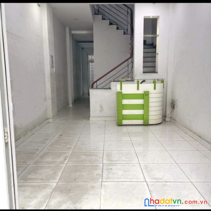 Bán gấp nhà hẻm xe hơi 311/ dương bá trạc p1q8