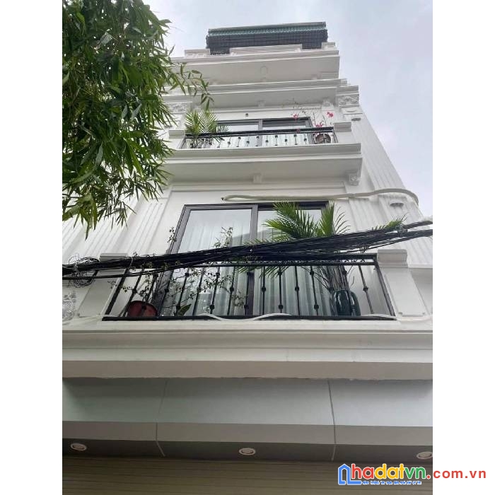 Bán nhà lĩnh nam hoàng mai dt 35 m2 , 5 tầng giá hơn 4  tỷ , ô tô 7 chỗ vào nhà