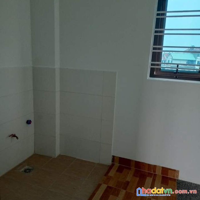 Chính chủ bán nhà đức thượng  41 m2 4 tầng, mt 4.5m giá 2.x tỷ