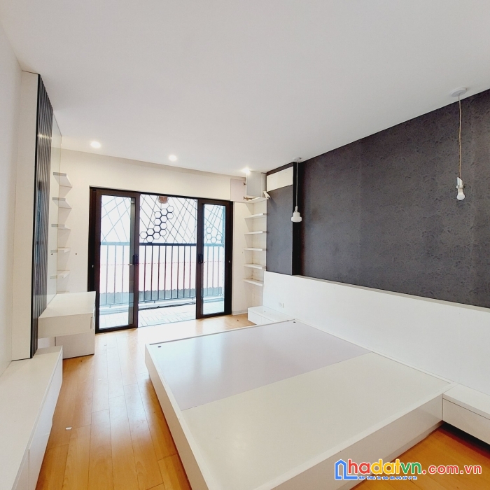 Nhà 2 thoáng phố nam dư,  gần trường học, 46m2, 4 tầng, 3,85 tỷ 