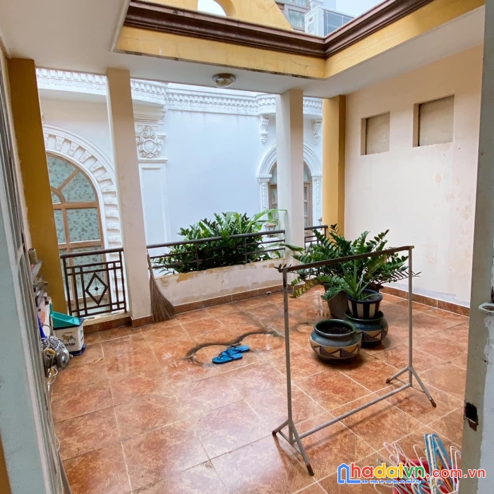 Hẽm thích quảng đức - phường 5 - phú nhuận