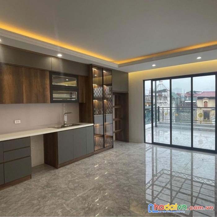 Kinh doanh văn phòng long quân th 60m2x6tx5mmt oto tránh thang máy gần phố giá nhỉnh 14 tỷ
