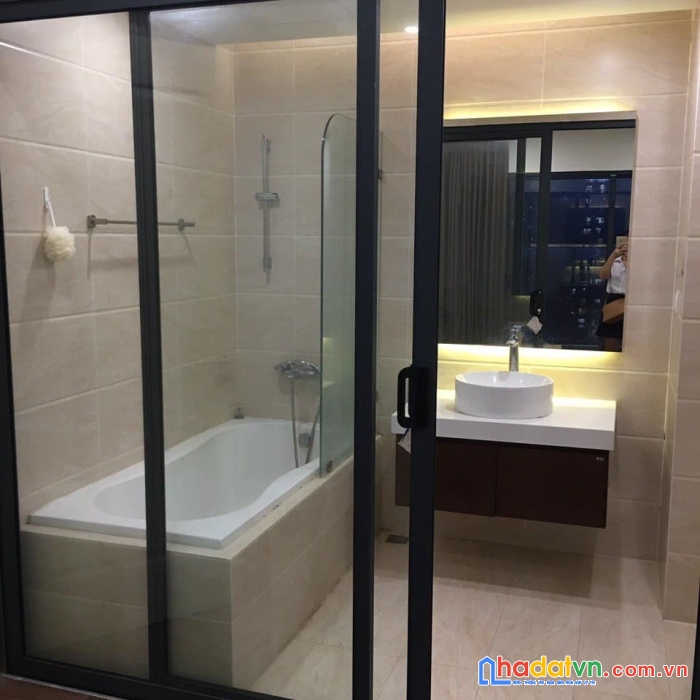 Chung cư mới imperia garde nguyễn huy tưởng - thanh xuân 75 m2 ,  2 pk ngủ rộng  giá 3.9 tỷ