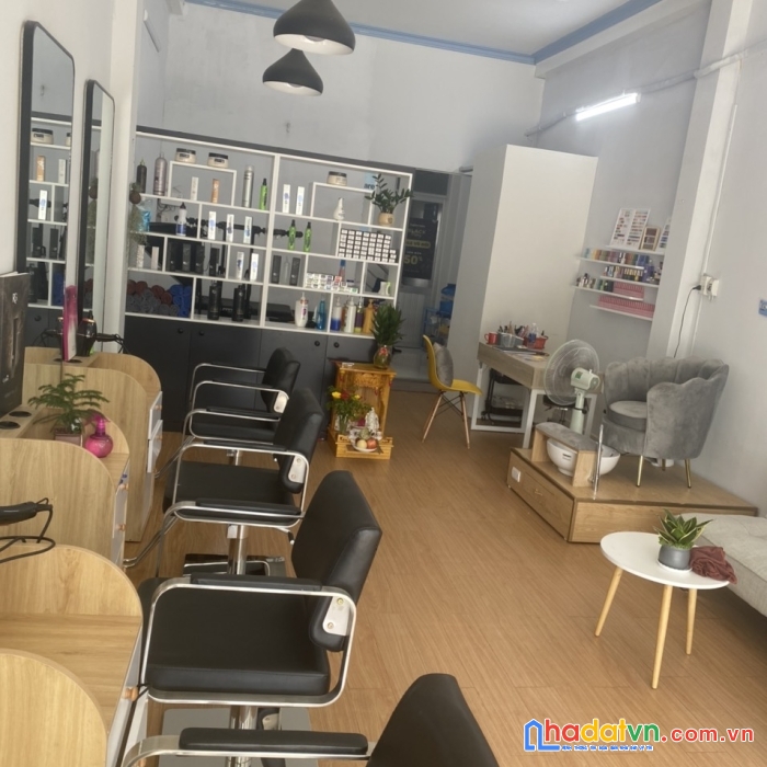 Cần sang nhượng cửa hàng nail hair siêu đẹp vị trí đắc địa tại tp thuận an bình duơng.