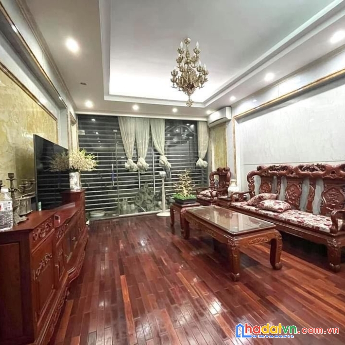 Bán nhà mặt phố bùi thị xuân, hai bà trưng 82m, 7 tầng, mt 4m. giá: 44 tỷ