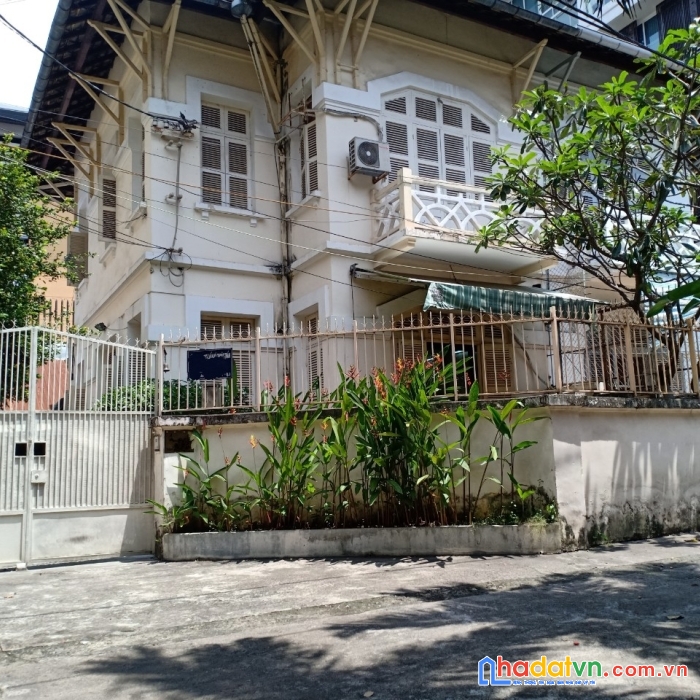 Bán nhà biệt thự pháp cổ, trần quốc thảo, quận 3, ngang 12.5 x 21, nhỉnh 80 tỷ.