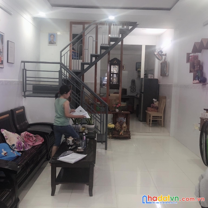 Chủ rất kẹt tiền cần bán gấp, đg quang trung- gò vấp. dtsd: 120m2. giá chào : 4.x tỉ