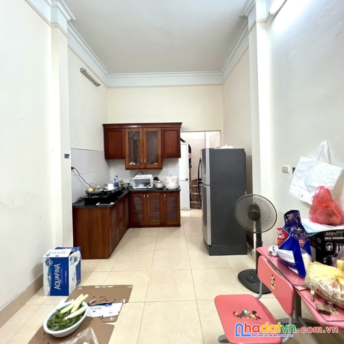 Mẹ chồng bán nhà ngõ lương sử, đống đa, nhà đẹp, 24m2, 2 ngủ, chỉ 2.6 tỷ