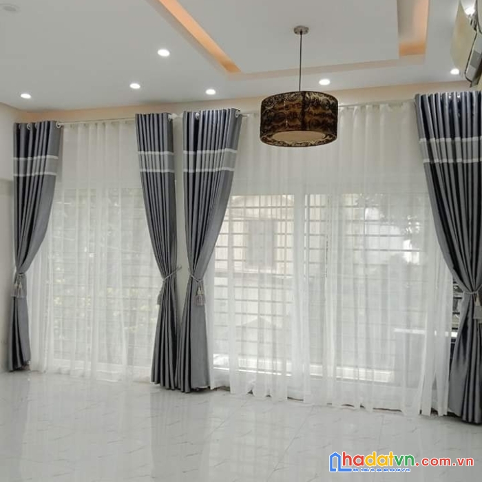 Bán nhà phố ngọc thuỵ ,long biên ,55m x 5t, gara kinh doanh, ngõ thông, 7.9 tỷ.