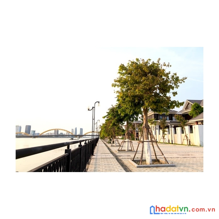 Định cư hà nội tôi cần bán 600m2 đất biệt thự view trực diện sông hàn khu eurovillage1 đà nẵng.