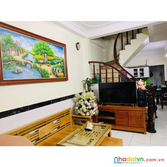 Bán nhà đường lê hồng phong, hà đông.diện tích 45m  đường to .chỉ nhỉnh 2 tỷ 0978637436.