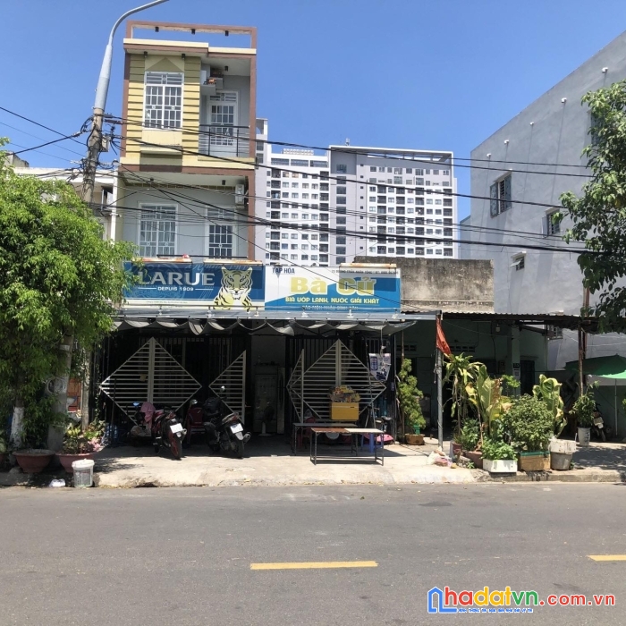 Bán gấp mt trần nhân tông – sơn trà 300m2x3t giá chỉ5.5 tỷ 0935808739