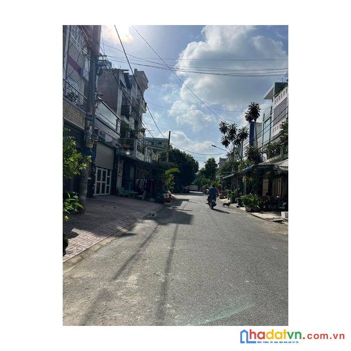 Nhà đẹp như biệt thự phố, tặng nội thất như khách sạn 5 sao, mua là vào ở ngay. khu phân lô đồng