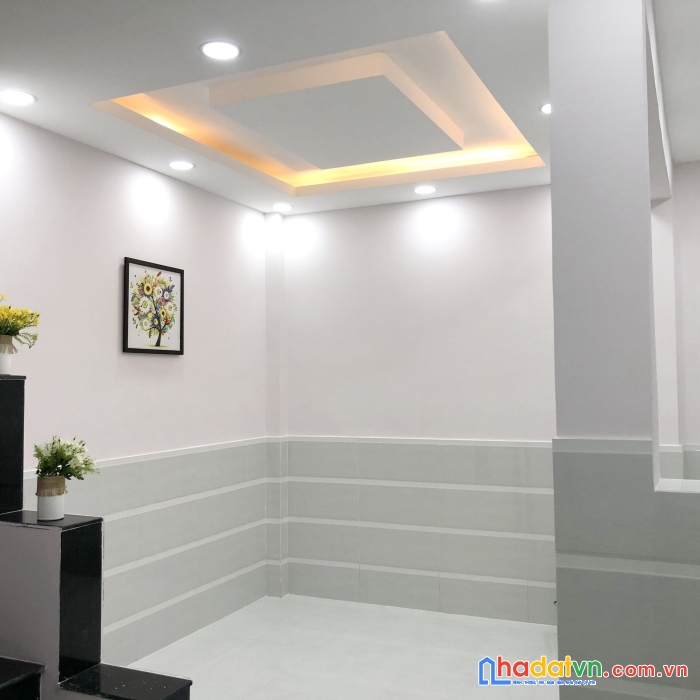 Bán nhà 23m2 hẻm 2869/ phạm thế hiển phường 7 quận 8