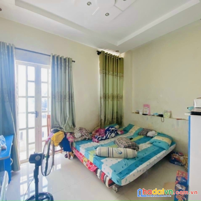 Nhà 2 lầu, nguyễn văn đậu, 4 x 10m, hẻm 3m, 5.6 tỷ, bình thạnh