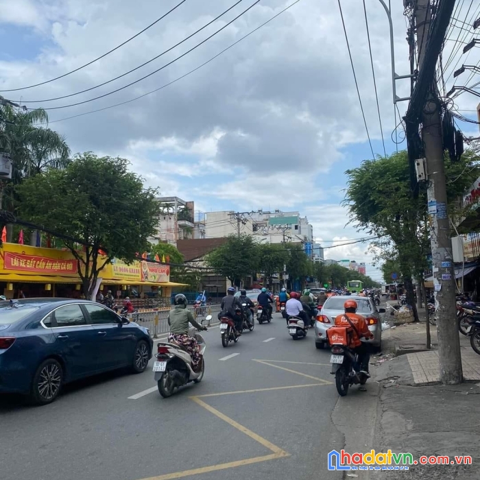 Bán nhà 2 tầng lý thái tổ , quận 10, dt : 15.7 m2 nhỉnh 2 tỷ.