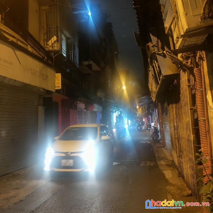 Bán nhanh nhà gần ga hà nội, đống đa, ô tô, 32m2, 3 ngủ, chỉ 5 tỷ