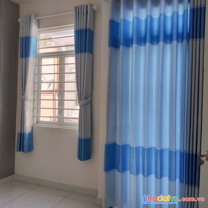 Trần cao vân, phú nhuận - 2 phòng ngủ - hẻm ba gác - 3.5 tỷ bớt