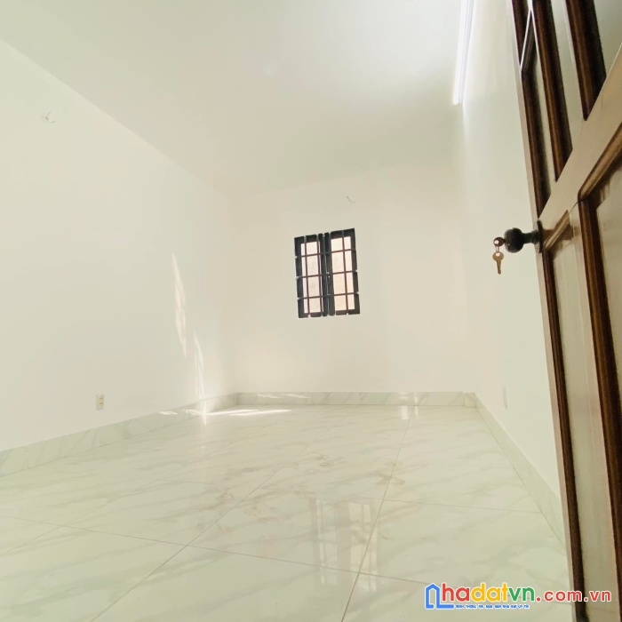 Hót hót- 4.5tỷ - xe hơi quay đầu - 50m2 bình thạnh