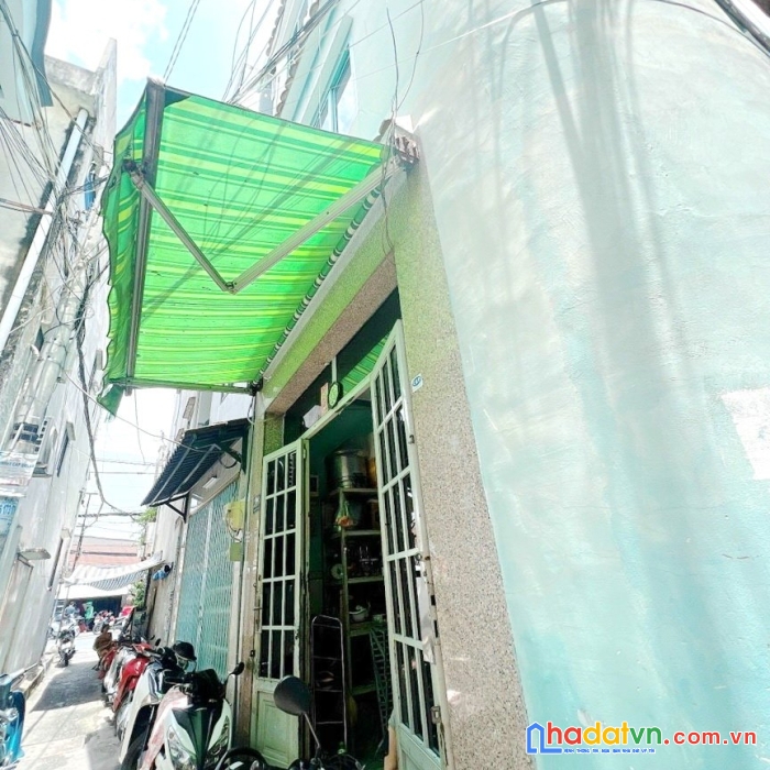 Căn góc 2 mặt hẻm đường hưng phú p9q8. trệt,2 lầu đúc. giá 3,78 tỷ tl