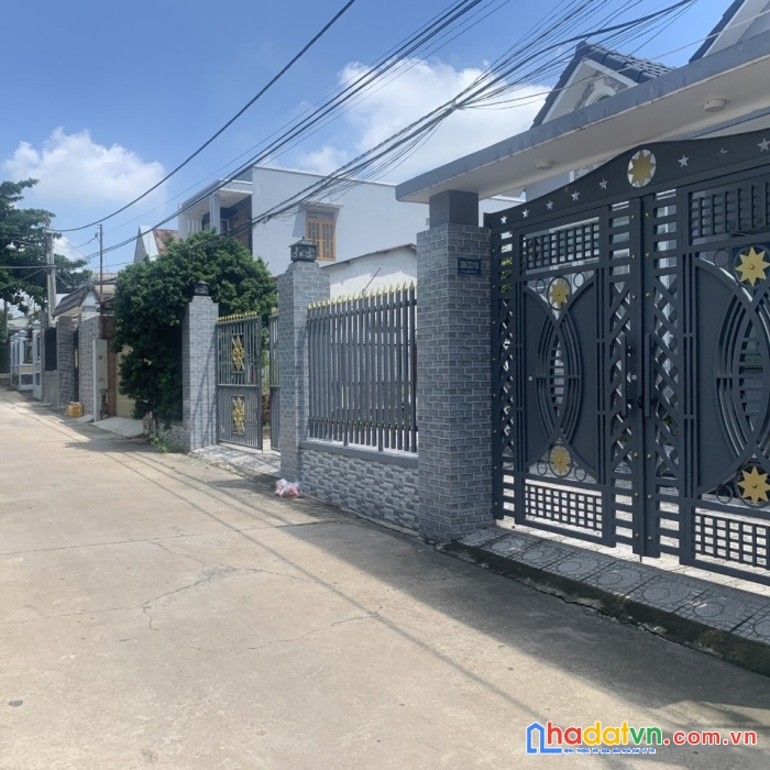 Bán nhà mái thái còn mới tinh kế bên giáo xứ xuân trà,  hố nai