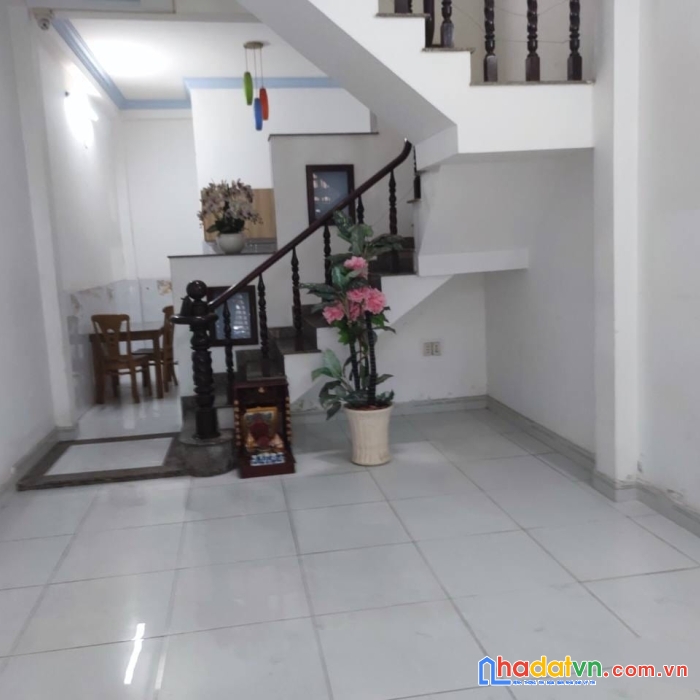Bán nhà  đẹp hxh vườn lài -50m2- 3 tầng - giá 6.x tỷ
